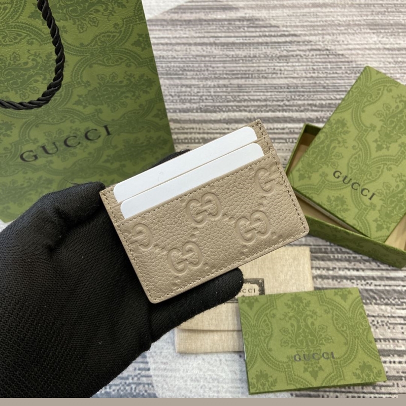 G*u*i wallets & purse